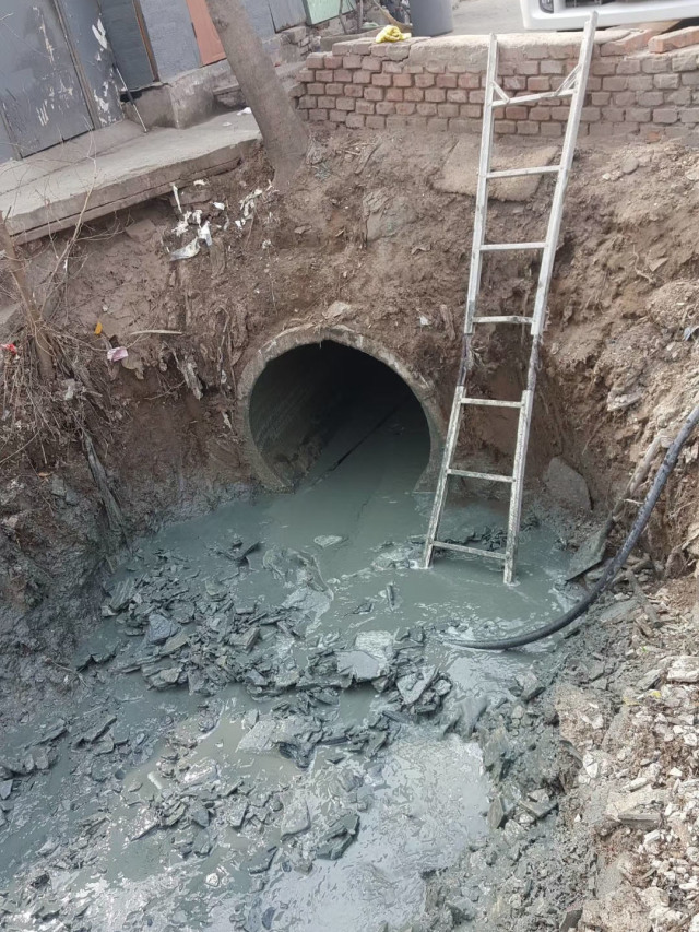 沙湖原种场管道清洗